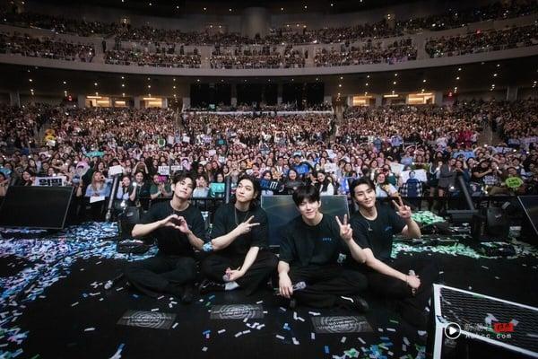 2025上半年“Kpop团体演唱会”观众人数TOP10：仅一组女团上榜、Stray Kids动员破120万 娱乐 图3张