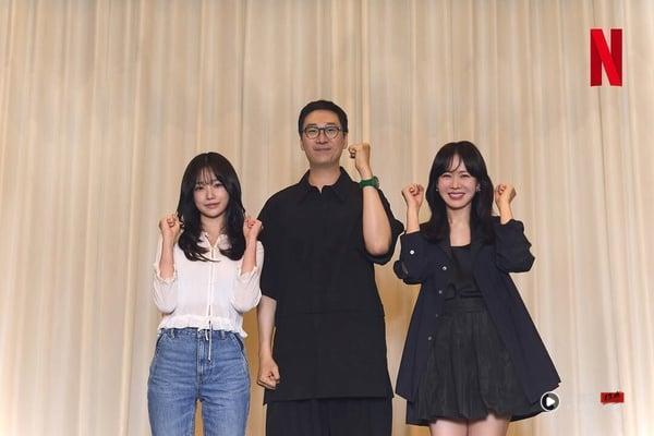 孙艺真新剧+1！搭档曹柔理接演电视剧新作《Variety》，化身偶像公司代表！