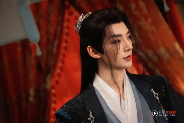 《凡人修仙传》能超越吗？网评电视剧“男主人设天花板”TOP10！《藏海传》第2，冠军是他 娱乐 图5张