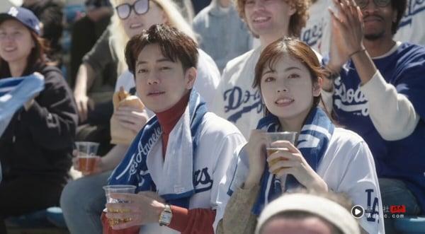 日版《和我老公结婚吧》结局看点：小芝风花甜蜜求婚佐藤健，尾声还有大谷翔平彩蛋！ 娱乐 图9张
