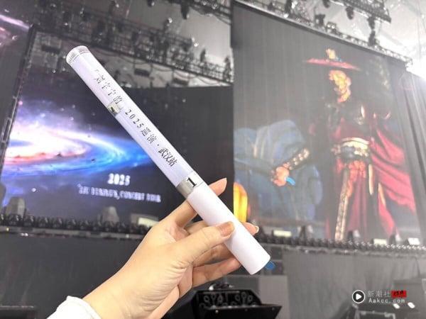 刘宇宁演唱会爆哭：因为是你们我才坚持！泪谢粉丝六年之约不离不弃 娱乐 图4张