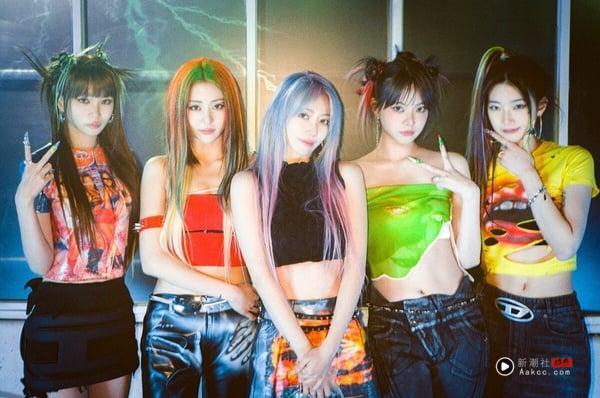 theqoo热议“Kpop 逐渐没落的五大迹象”：歌词英文化、大幅度对嘴都上榜！ 娱乐 图2张