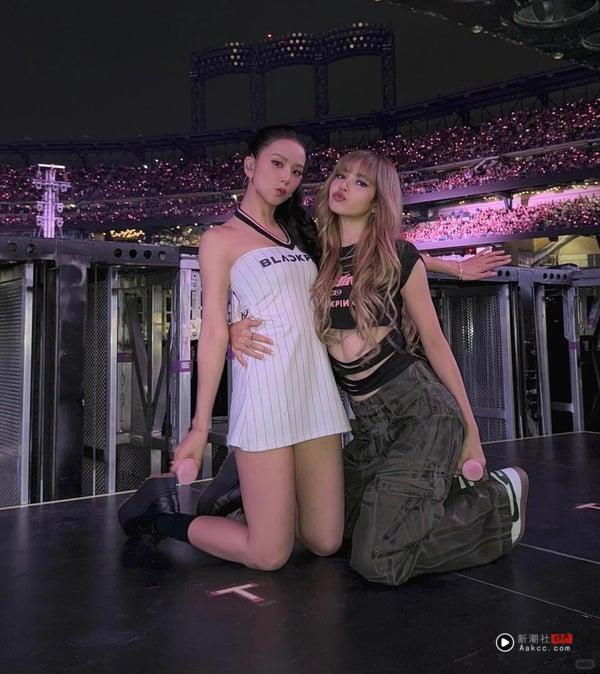 Lisa 同款“Nike 球鞋”：Field General，NT$3,400