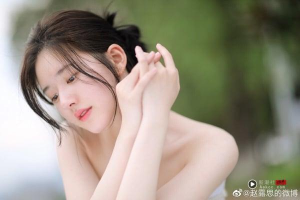 赵露思直播9大金句：“工作不就是为了更好的生活吗？但是后来就发现没有生活了。” 娱乐 图4张
