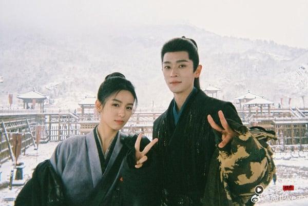 《锦月如歌》8个幕后彩蛋！丞磊绝美水下吻是实景拍摄，周也女将军战损妆是真受伤？ 娱乐 图11张