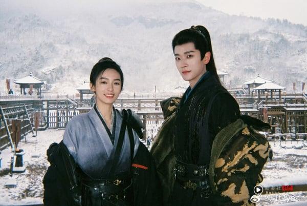 《锦月如歌》8个幕后彩蛋！丞磊绝美水下吻是实景拍摄，周也女将军战损妆是真受伤？ 娱乐 图12张