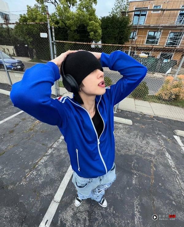 10款爱豆爱用“头戴式耳机”推荐：崔杋圭Marshall复古、 金泰亨SONY俐落，一起Get款！