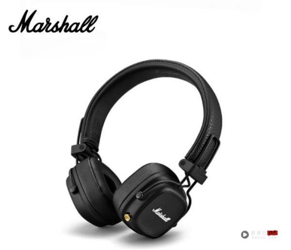 10款爱豆爱用“头戴式耳机”推荐：崔杋圭Marshall复古、 金泰亨SONY俐落，一起Get款！