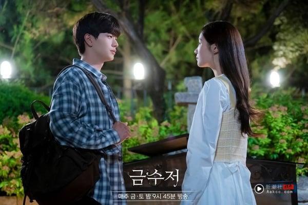 《人生胜利组》彩娟的8个秘密！金高银师妹，被封秀智接班人，和朴恩斌组“女女CP”？