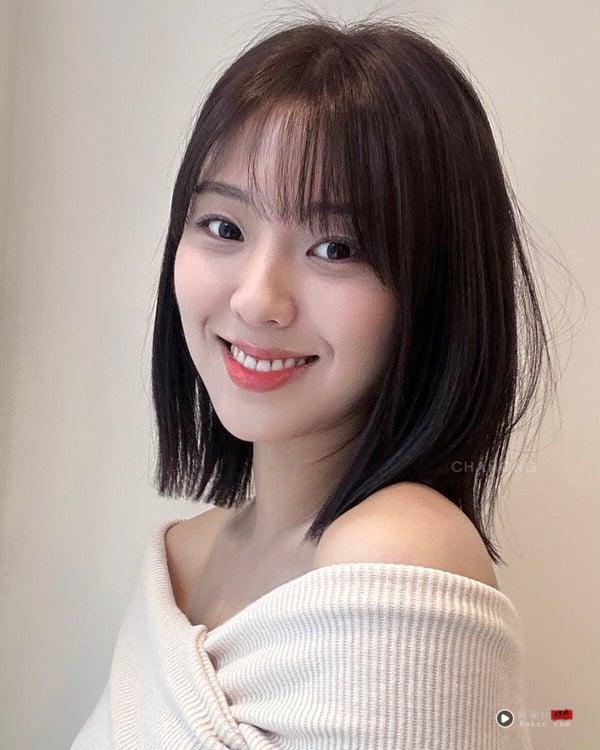 锁骨发范本25款：层次内弯、直发适合脸型解析，不烫也好看！ 最新 图11张