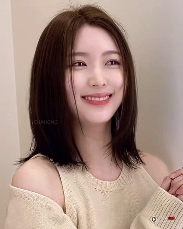 锁骨发范本25款：层次内弯、直发适合脸型解析，不烫也好看！ 最新 图19张