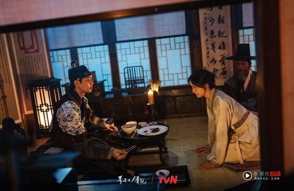 Netflix《暴君的厨师》冲上排行冠军！润娥穿越古代太爆笑、网赞“幸好男主换李彩玟” 娱乐 图3张