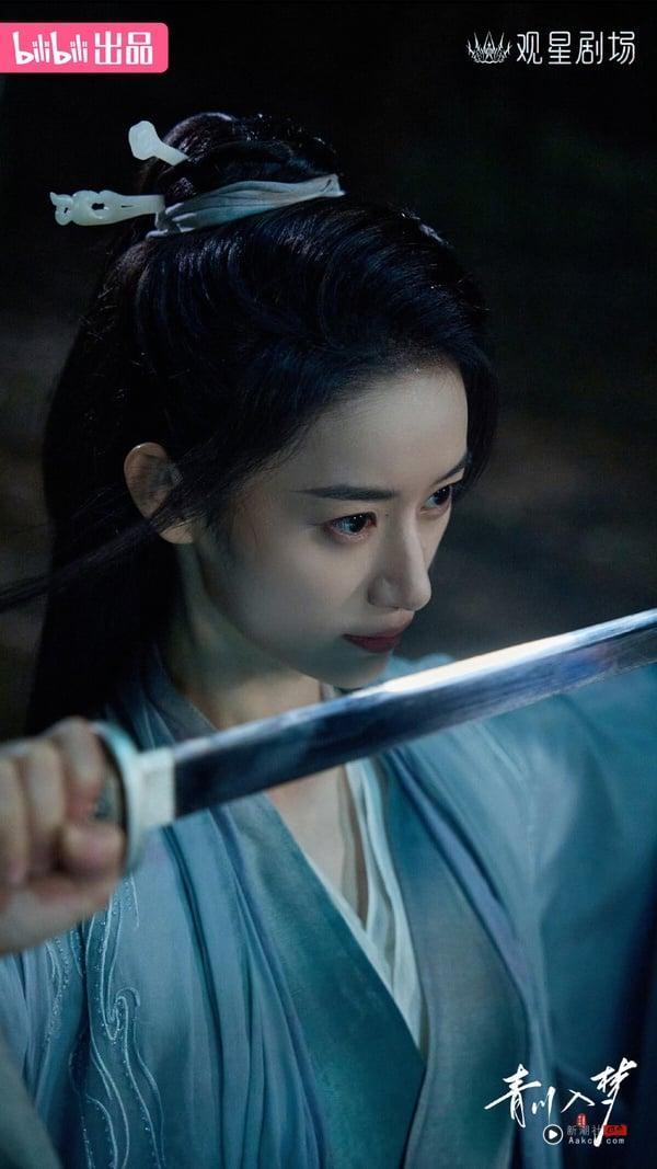 网评8位电视剧“打戏超狂”女演员：赵丽颖、刘诗诗帅过男主，虞书欣滚泥浆肉搏超惊艳！ 娱乐 图16张