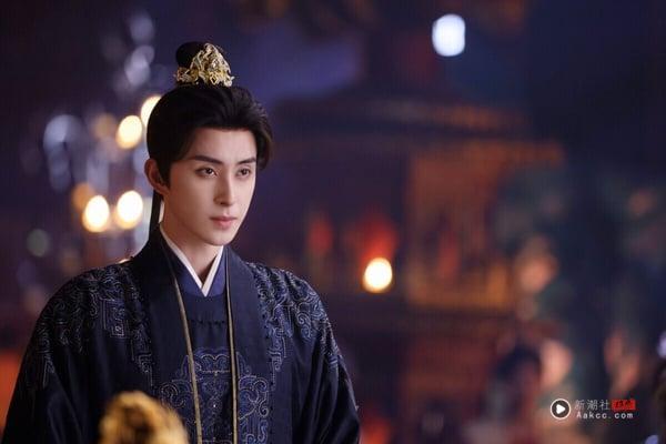 2025古装剧男主最高热度TOP10!《献鱼》陈飞宇落榜，《凡人修仙传》杨洋第8，冠军是他 娱乐 图1张