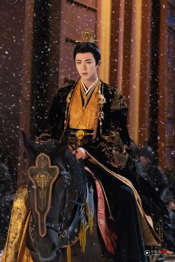 2025古装剧男主最高热度TOP10!《献鱼》陈飞宇落榜，《凡人修仙传》杨洋第8，冠军是他 娱乐 图6张