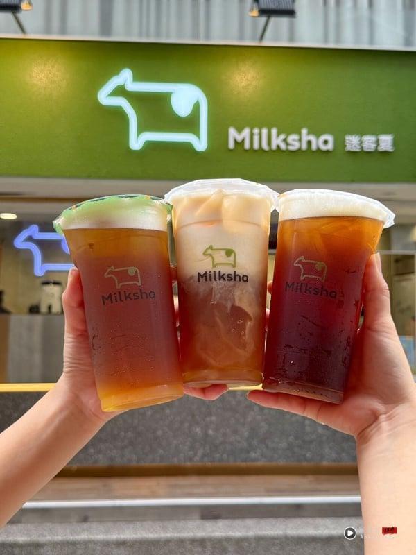 迷客夏“手摇新品”：迷客夏联名金兰推全新加料“黑金粉粿”、3款“红乌龙”手摇开卖