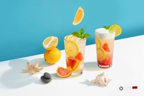 特．好喝“手摇新品”：特．好喝新品“柚香林萌金萱”与“柚香林萌绒蜜金萱”