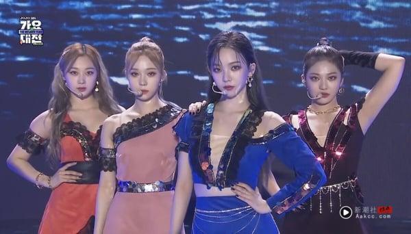 网议Kpop十大灾难妆造：ITZY、NCT127、aespa“造型翻车”大盘点，全靠颜值撑住了！ 时尚 图4张