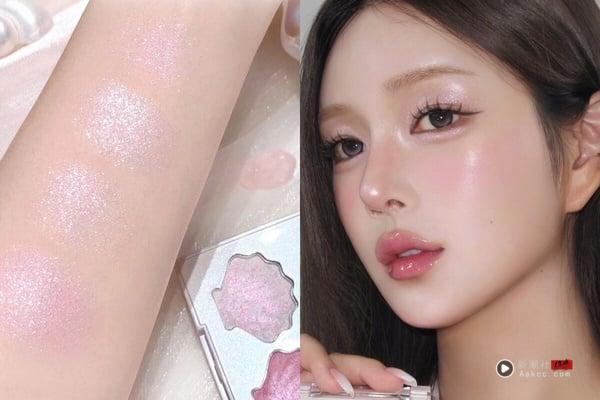 8款韩系高光腮红推荐！腮红色+细致偏光太美，3CE、fwee膨润水光、这款是神仙美色