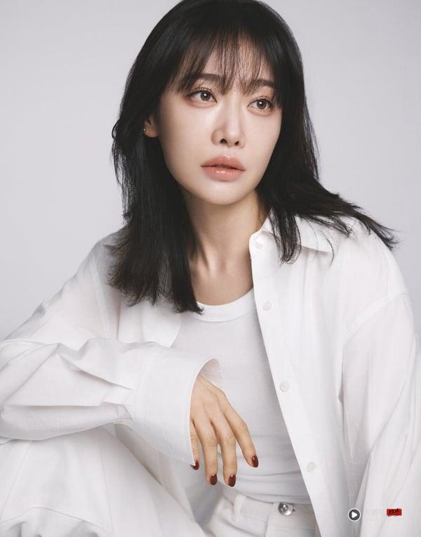 7位“陷校暴争议”韩星近况：《黑暗荣耀》金赫拉宣布复出，宋昰昀遭爆料者求偿100亿！