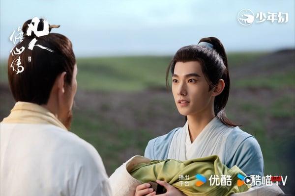 前阵子是电视剧的暑期黄金档，不少热门小说改编的电视剧都被放在这个档期，其中杨洋《凡人修仙传》算是改编口碑较佳的一部电视剧，这是个修仙故事，剧版实景拍摄，有拍出修仙剧仙气飘飘的感觉。