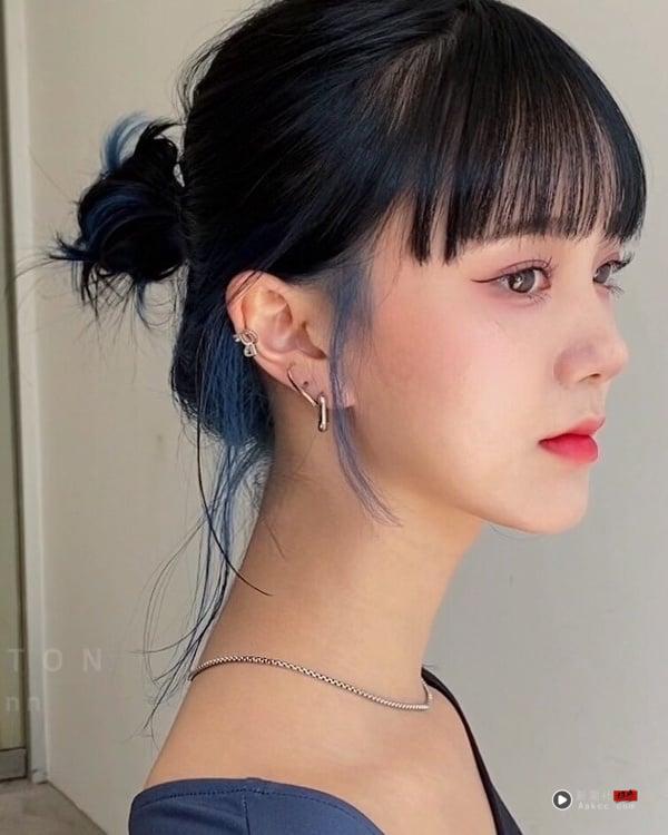 2025“耳圈染”配色+造型范本15款：显气色玫瑰粉、混血感烟熏奶茶必染 最新 图14张