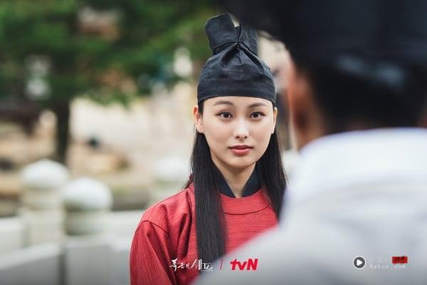 《暴君的厨师》大明川菜女神“文昇攸”5件事！润娥颜值最强对手？竟还曾是偶像练习生 娱乐 图2张