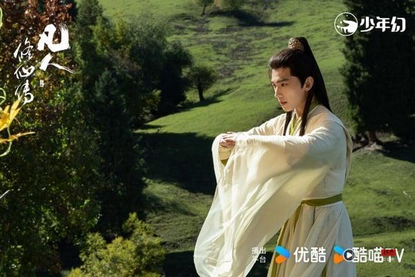 2025推荐好看大电视剧!精选重刷30部推荐:古装宅斗仙侠神作22部、现代都会甜宠8部必追