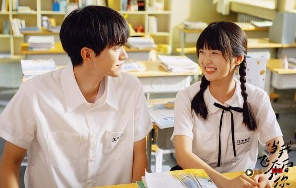 【网友激推校园青春甜宠剧】周翊然、张淼怡《当我飞奔向你》
