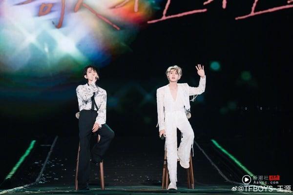 微博超话粉丝破千万的内地艺人！TFBOYS全员上榜，肖战仅第三，TOP1揭晓超意外 娱乐 图6张