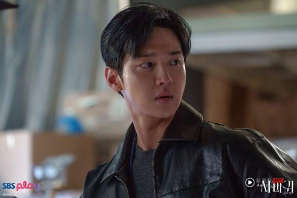 《家母螳螂》剧情看点+评价解析：高贤廷癫狂演技封神、反转不断，网评一追就停不下来 娱乐 图15张