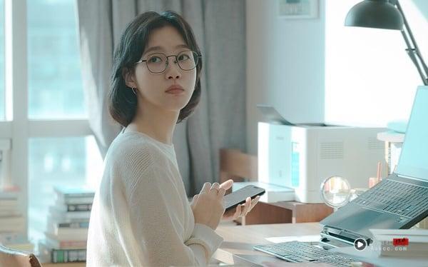 金高银《你和其余的一切》10大人生金句：“我得先喜欢自己，才有能力喜欢对方。” 娱乐 图6张