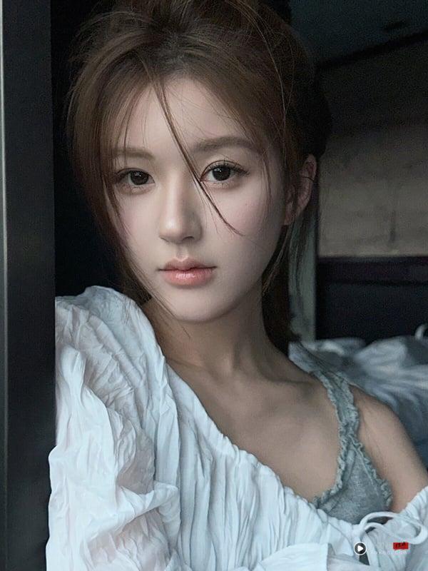 《许我耀眼》赵露思遭疑整形？7位被怀疑动脸的电视剧女星，《柳舟记》王楚然也变美了！ 娱乐 图6张
