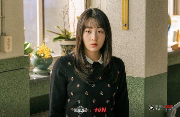 Netflix《台风商社》剧情看点&角色介绍：李俊昊化身痞帅社长，携金敏荷共谱社内恋爱！ 娱乐 图12张