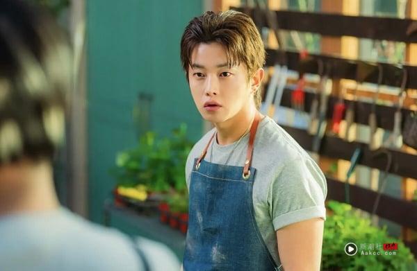Netflix《台风商社》剧情看点&角色介绍：李俊昊化身痞帅社长，携金敏荷共谱社内恋爱！ 娱乐 图16张