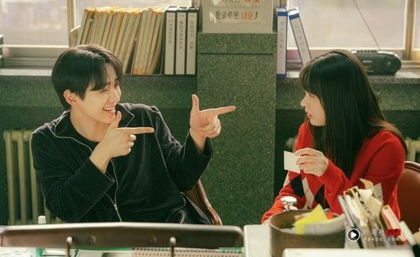 Netflix《台风商社》剧情看点&角色介绍：李俊昊化身痞帅社长，携金敏荷共谱社内恋爱！ 娱乐 图6张