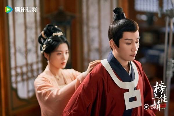 2025“最崩盘”95后演员主演电视剧TOP10！《许我耀眼》落榜《子夜归》第2，冠军确实失望 娱乐 图5张