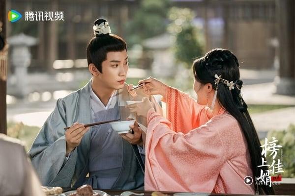 2025“最崩盘”95后演员主演电视剧TOP10！《许我耀眼》落榜《子夜归》第2，冠军确实失望 娱乐 图4张