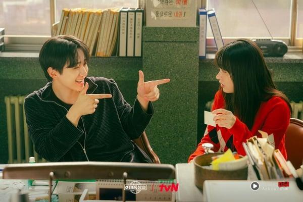 连假必追8部“好看到停不下来”Netflix韩剧！《台风商社》，这部更是一集就上瘾 娱乐 图2张