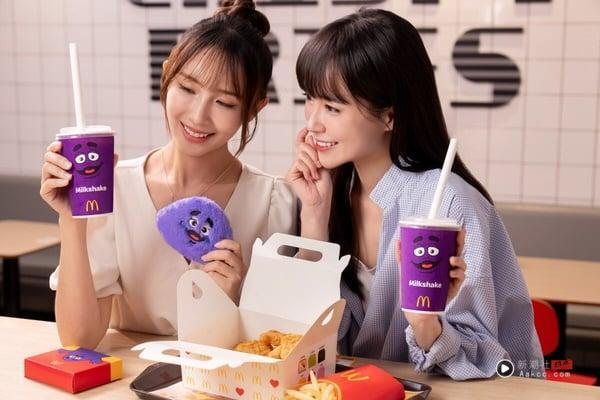 麦当劳奶昔回来了！麦当劳奶昔11/19起限店开卖，奶昔大哥毛毛包、购物袋同步收！