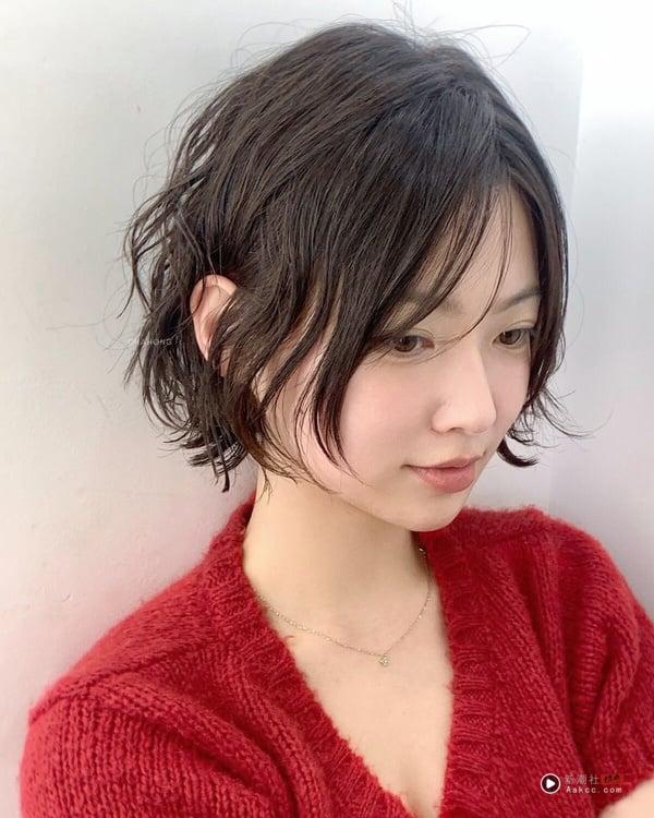 耳上短发女造型3：简约法式短发