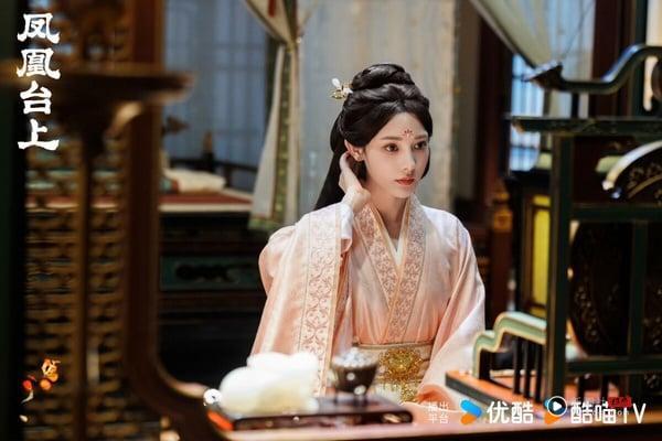 《凤凰台上》是《东宫》2.0？网议6大相似点：女主角被迫嫁给仇人、李承鄞比萧焕更渣！