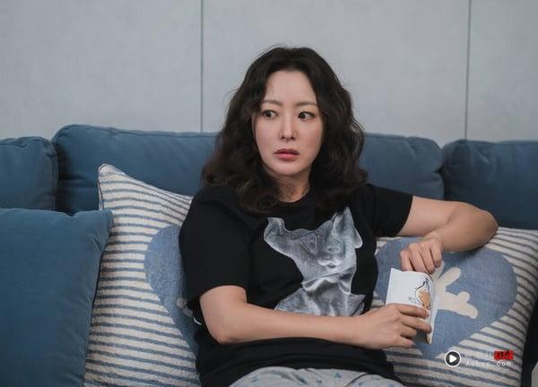 12月“韩剧演员话题度”TOP10：《一吻爆炸》张基龙、安恩真都上榜，冠军实至名归！