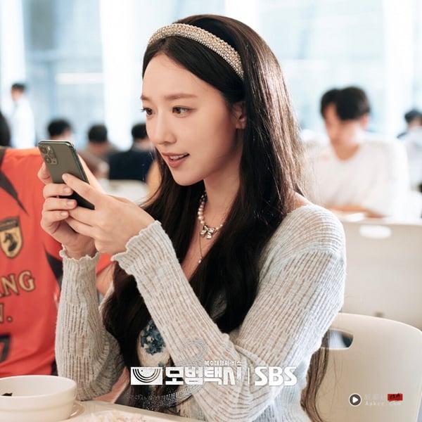 friDay影音2025韩剧收视排行榜TOP6！《模范计程车3》第4输《公爵的初夜》，冠军好意外