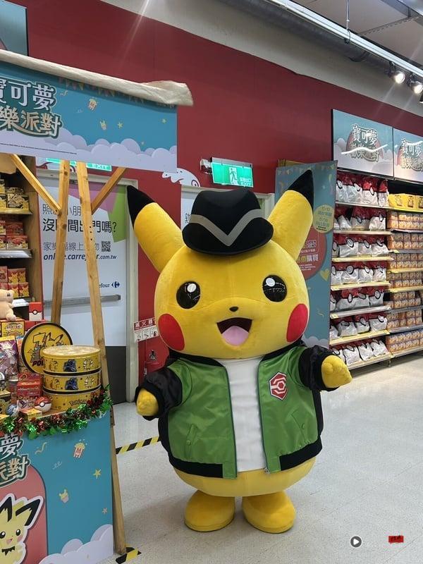 宝可梦粉丝冲！家乐福宝可梦加价购登场，宝可梦保温瓶、抱枕毯259元起入手再送透卡