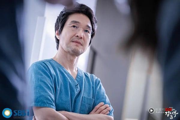 更胜《UDT我们社区特攻队》！豆瓣破8分群像韩剧TOP7，《模范计程车3》第4，冠军零负评