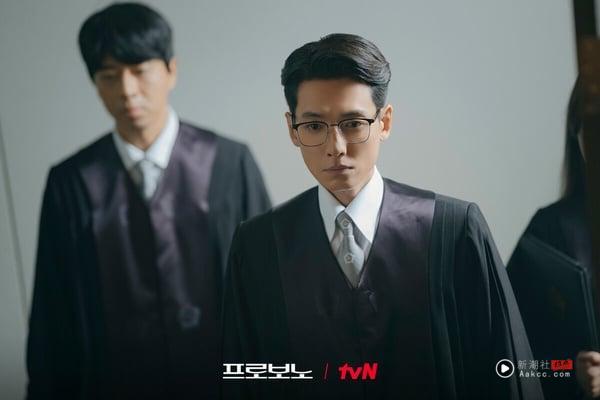 8部“不有名但超好看”的Netflix韩剧！郑敬淏《公益律师》必追，这部更是一面倒零负评