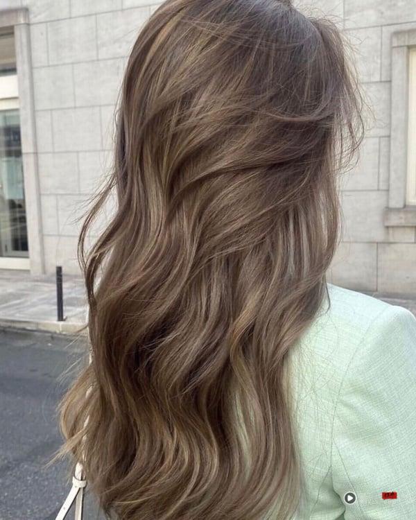 褪色不发黄！8款“褪色好看”染发颜色推荐＋适合肤色，免漂发不伤发、好顾色