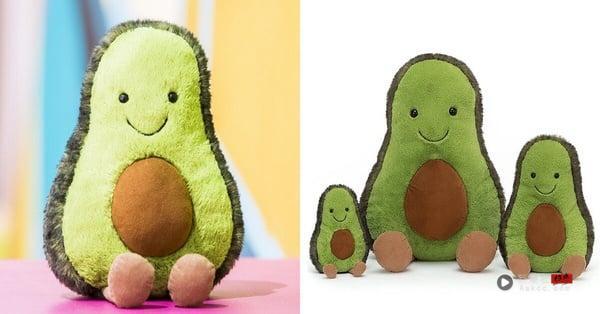 Jellycat食物系列人气王Amuseable酪梨宝宝，有着温暖微笑与立体果核