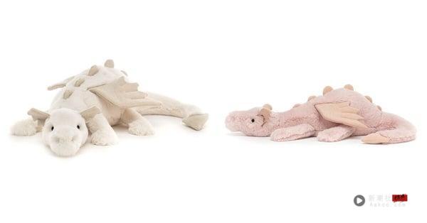 Jellycat隐藏爆款Snow Dragon雪龙，拥有柔软的白色身体与闪亮翅膀